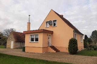 Einfamilienhaus kaufen in 17166 Teterow, Teterow - Freistehendes Haus