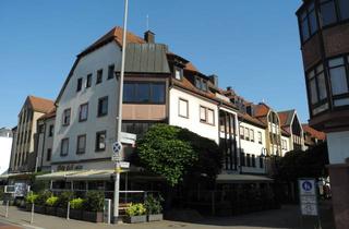 Wohnung kaufen in Frankenallee xx, 65779 Kelkheim, Kelkheim Stadtmitte - gemütliche 2 Zimmer Dachgeschoss Wohnung mit Einbauküche als Kapitalanlage !