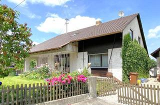 Wohnung kaufen in 86872 Scherstetten, viel Platz für die ganze Familie – schönes großes Haus mit 2 Wohnungen, ruhige Lage im Grünen …