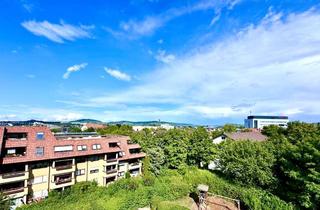 Wohnung kaufen in 71332 Waiblingen, Rundumblick Inklusive! Tolle 5-Zimmer Dachgeschoss Wohnung mit 2 Stellplätzen in urbaner Wohnlage