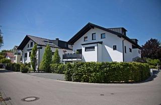 Wohnung kaufen in 83043 Bad Aibling, Stilvolle 2-Zimmer-Wohnung mit Terrasse und Garten