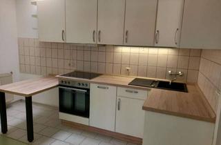 Wohnung mieten in Zierker Straße 1a, 17235 Neustrelitz, Geräumige 1-Zimmerwohnung mit toller Einbauküche am Marktplatz! Barrierefrei.