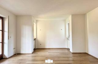 Wohnung mieten in Frankldorfer Str. 38, 94121 Salzweg, 3-Zimmer Wohnung mit EBK und Balkon zu vermieten