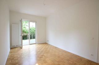 Wohnung mieten in Drusenbergstr. 126, 44789 Wiemelhausen, BO-Ehrenfeld: Frisch sanierte 2,5 Zimmer-Wohnung mit Terrasse und Garten! ERSTBEZUG!