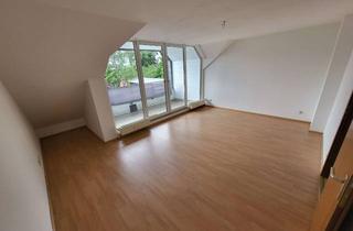 Wohnung mieten in Hochstraße 40, 42105 Elberfeld, 3-Zimmer Dachgeschoss-Wohnung in zentraler Lage