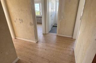 Wohnung mieten in Paulstraße, 42857 Remscheid, Sanierte 2-Zimmer-DG-Wohnung in Remscheid