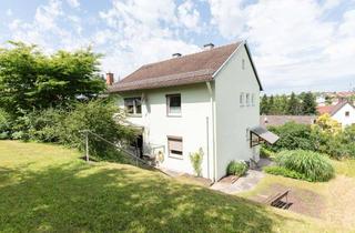 Doppelhaushälfte kaufen in 84072 Au, Bitte Wachküssen! Renovierungsbedürftige Doppelhaushälfte mit herrlichem Garten
