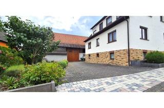 Haus kaufen in Feldgasse, 35119 Rosenthal, Zweifamilienhaus für Familien und als Kapitalanlage