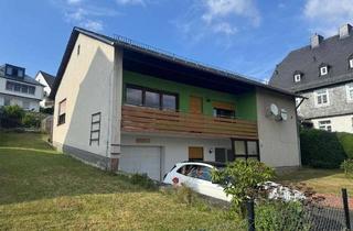Einfamilienhaus kaufen in 35745 Herborn, Renovierungsbedürftiges Einfamilienhaus mit Potenzial in ruhiger Lage von Herborn-Seelbach