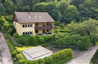 Haus kaufen in 76332 Bad Herrenalb, Naturnah & vielseitig: Zweifamilienhaus mit Erweiterungsmöglichkeiten in Waldrandlage