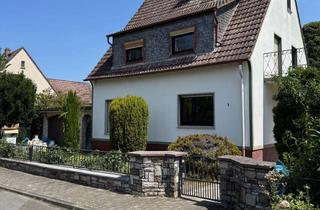 Einfamilienhaus kaufen in 65439 Flörsheim, ** Freistehendes Einfamilienhaus mit Charme und großem Potenzial in Flörsheim am Main **