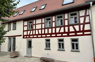 Haus mieten in Alt-Niederursel 18 d, 60439 Niederursel, Wohnen im Kulturdenkmal - Saniertes Fachwerkhaus in Frankfurt Niederursel