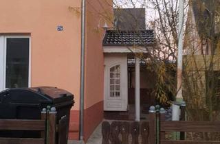 Anlageobjekt in Brückenstrasse 24, 24148 Wellingdorf, Einfamilienhaus mit Einliegerwohnung 6,25% Rendite