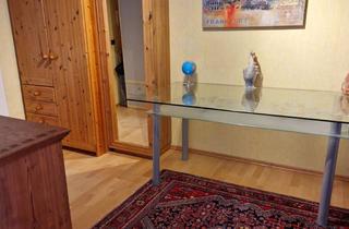 Wohnung kaufen in 61184 Karben, Attraktive 3-Zimmer-Wohnung mit gehobener Innenausstattung, EBK und Tageslichtbad in Karben