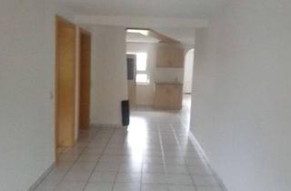 Wohnung kaufen in Seedorferstr 20, 78713 Schramberg, Attraktive 4-Zimmer-Wohnung mit Einbauküche und Balkon in Waldmössingen