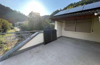 Wohnung mieten in 78713 Schramberg, Attraktive und modernisierte 4-Raum-Maisonette-Wohnung mit geh. Innenausstattung mit Balkon und EBK