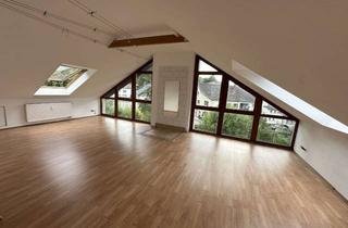 Wohnung mieten in Heinrich-Goswin-Straße, 58675 Hemer, Geräumige 7-Raum-Maisonette-Wohnung mit Balkon in Hemer