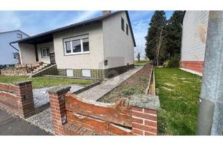 Haus kaufen in 34582 Borken, RUHIGES WOHNEN MIT VIEL PLATZ & SCHÖNEM GARTEN