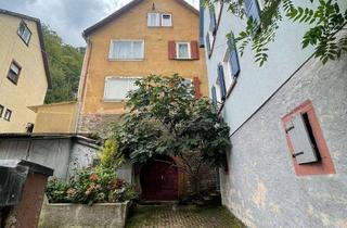 Haus kaufen in Türkeigasse, 97896 Freudenberg, GRÖßZÜGIGES HAUS MIT VIEL POTENZIAL