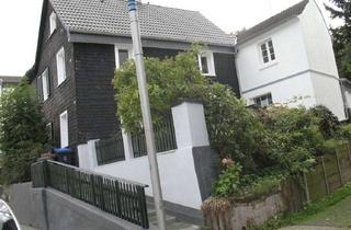Einfamilienhaus kaufen in Hauptstraße 352, 51465 Bergisch Gladbach, Charmantes Einfamilienhaus in zentraler Lage