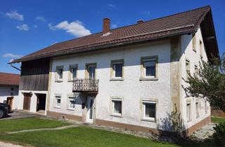 Bauernhaus kaufen in 94121 Salzweg, Salzweg - Bauernhof mit 17.000 m² Grund für € 399.000,--