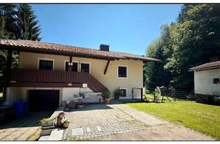 Haus kaufen in 94110 Wegscheid, Anwesen mit Waldgrundstück zwischen Untergriesbach und Wegscheid