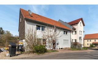 Anlageobjekt in 36148 Kalbach, Charmantes Zweifamilienhaus in ruhiger Lage von Kalbach – Vollständig renoviert und gut vermietet