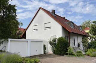Doppelhaushälfte kaufen in 91413 Neustadt, Neustadt/Aisch - Exklusive Doppelhaushälfte in bester Wohnlage!
