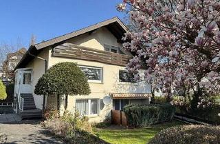 Haus kaufen in 58739 Wickede, Wickede Ruhr - Zweifamilienhaus in idyllischer Lage - ideal für Mehrgenerationenwohnen