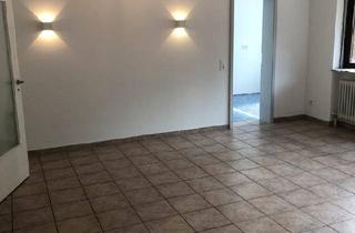 Wohnung kaufen in 66115 Saarbrücken, Saarbrücken - Helle 3,5-Zimmer-Wohnung 80m2 mit Balkon und Garage 66115