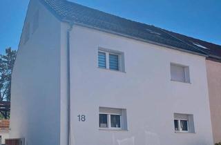 Einfamilienhaus kaufen in 76684 Östringen, Östringen - Modernes Reihenendhaus mit viel Platz für die ganze Familie