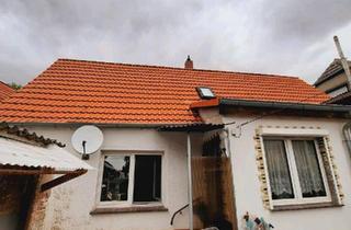 Villa kaufen in 06193 Wettin-Löbejün, Wettin-Löbejün - Häuschen 89 qm, 3 Zi., in Brachstedt zu verkaufen