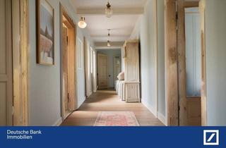 Wohnung kaufen in 75173 Pforzheim, Pforzheim - *** Dachgeschoss-Maisonette mit Studio im Stilaltbau ***