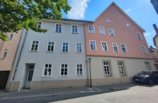 Haus kaufen in 96450 Coburg, Coburg - Interessantes Stadthaus mit einer Gewerbeeinheit (teilbar) und vier Wohnungen