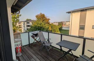 Wohnung kaufen in Am Wiesenhang 14, 86399 Bobingen, Großzüzig geschnittene 2 ZKB mit großem Balkon im Süden von Bobingen