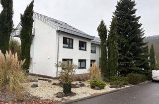 Wohnung mieten in Wiesenstraße 7-13, 55618 Simmertal, Geschmackvolle, sanierte 2-Zimmer-EG-Wohnung mit gehobener Innenausstattung mit EBK in Simmertal