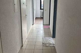 Penthouse mieten in In Der Lauge 10, 48282 Emsdetten, Emsdetten, frisch renovierte, ruhige 2-Zimmer-Penthouse-Wohnung mit Balkon in Emsdetten