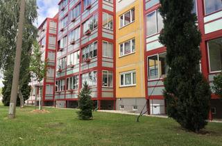 Wohnung mieten in Hilde-Coppi-Str., 06712 Zeitz, Verglastem XXL-Balkon, Aufzug, toller Ausblick - Ihre neue 2-Raum-Wohnung