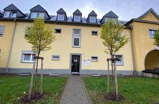 Wohnung mieten in Ehranger Straße 58, 54293 Ehrang, 2 ZKB mit Balkon in Trier-Ehrang