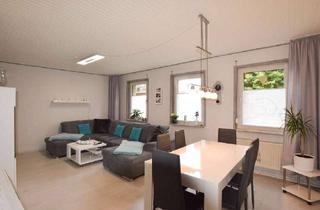 Haus kaufen in 38154 Königslutter, Charmantes Zuhause mit Einliegerwohnung und Gartenidylle!