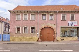 Einfamilienhaus kaufen in 69226 Nußloch, Charmantes Einfamilienhaus - in die Jahre gekommen und sanierungsbedürftig