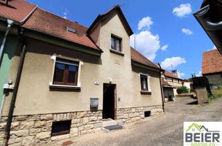 Doppelhaushälfte kaufen in 91611 Lehrberg, Doppelhaushälfte mit Potential in zentraler Lage Lehrbergs