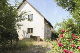Anlageobjekt in 39345 Flechtingen, Ein Haus, viele Möglichkeiten: Zweifamilienhaus in ruhiger Lage in Flechtingen