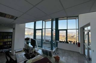 Büro zu mieten in Landauer Straße 66, 67433 Kernstadt, Renommierte Penthouse-Fläche ! Moderne Büroräume mit bester Anbindung und Sichtbarkeit