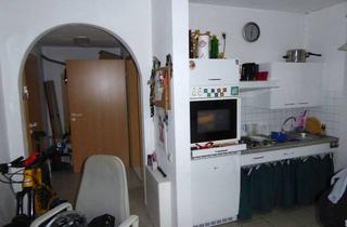 Wohnung kaufen in 35633 Lahnau, Charmantes 1-Zimmer-Apartment mit Balkon in gepflegtem Mehrfamilienhaus