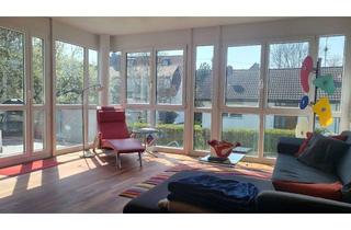 Wohnung kaufen in 73734 Esslingen, ES-Berkheim: Luxuriöse 4,5-Zimmer-Wohnung mit Blick ins Grüne * neuwertig * TG für E-Autos geeignet!