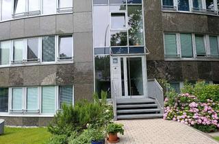 Wohnung kaufen in 22175 Bramfeld, Provisionsfrei - Geschmackvolle, gepflegte 3-Zimmer-Wohnung mit EBK in Hamburg Bramfeld