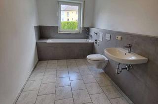 Wohnung mieten in Buchental, 97453 Schonungen, 2 Zimmer Wohnung mit Einbauküche und neuwertigem Bad