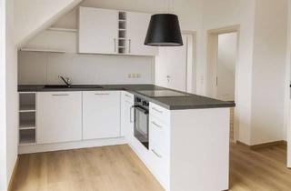 Wohnung mieten in Marienstraße, 64354 Reinheim, Erstbezug mit Balkon und EBK: Exklusive 2,5-Raum-Dachgeschosswohnung mit lux. Innenausstattung