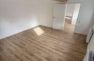 Wohnung mieten in Eichelberger Straße, 74889 Sinsheim, 3 Zimmer Wohnung - Erstbezug nach Sanierung - Balkon